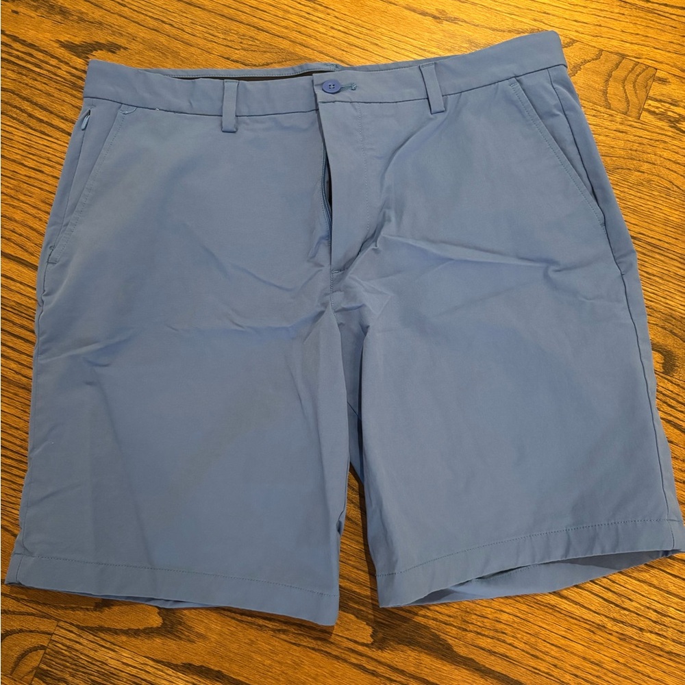 Vineyard Vines Blue Flat Front Shorts for Casual Wear